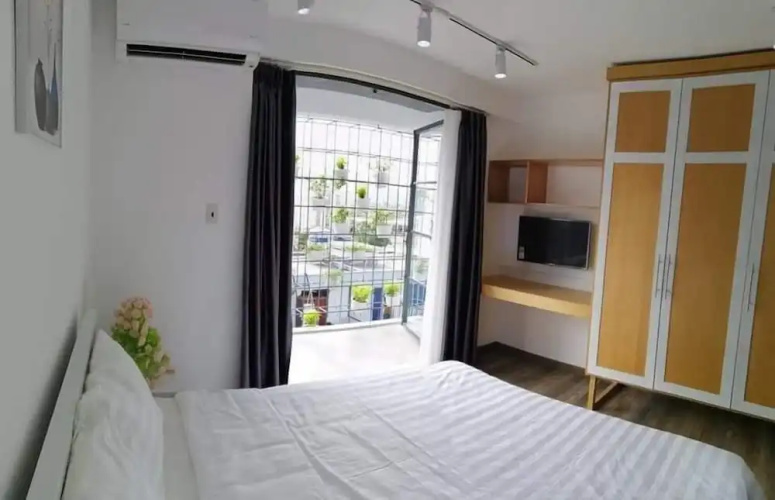 Florence Apartment