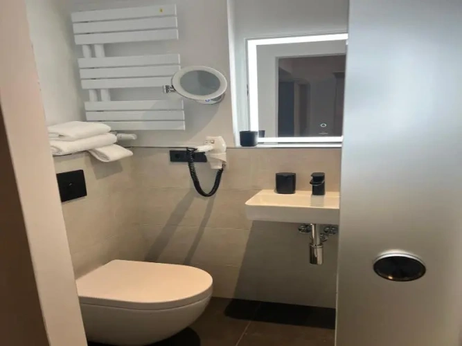 Deluxe Single room