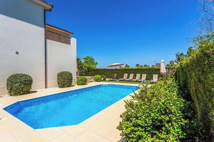 Villa Lara