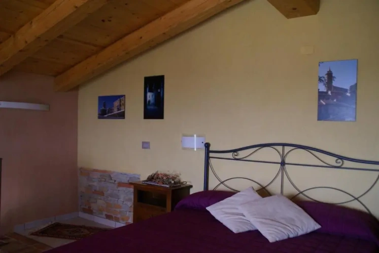 1 Bedroom Attic Apartment
