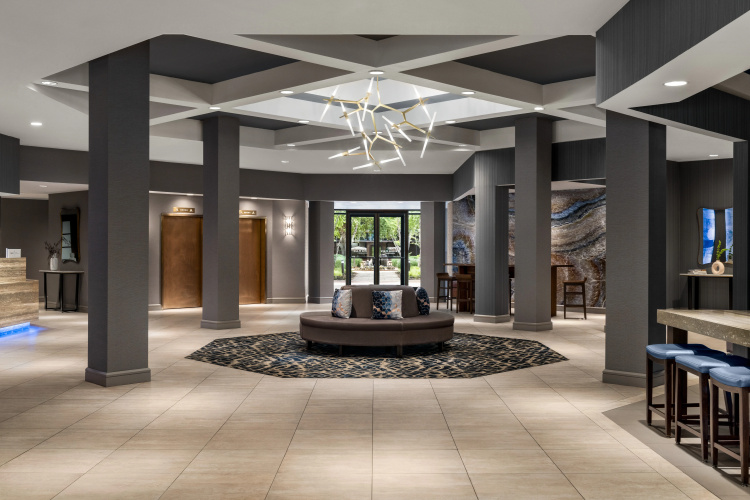 Crowne Plaza Edison photo 18