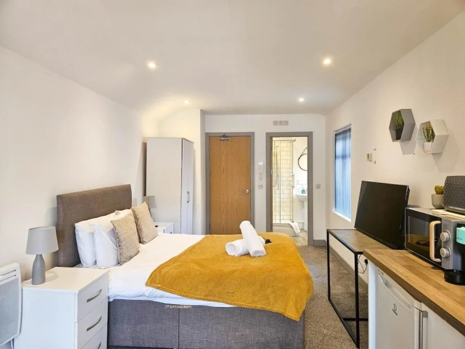 Guest rooms