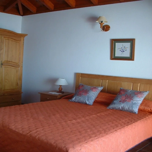 2 Bedrooms Family Cottage with sea view