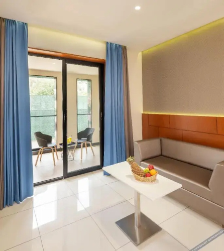 Hotel Divine Fort