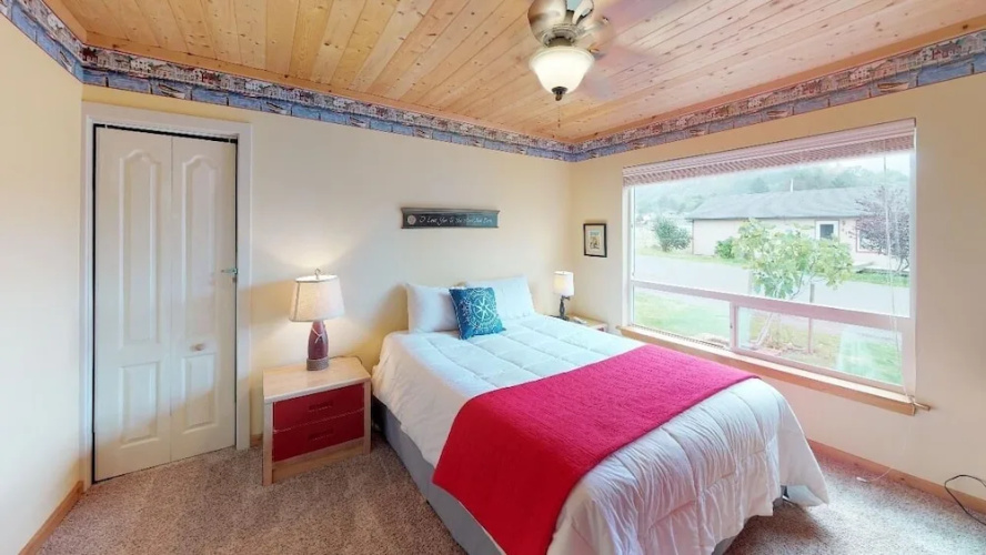 Brass Bell 2 Bedroom Cottage