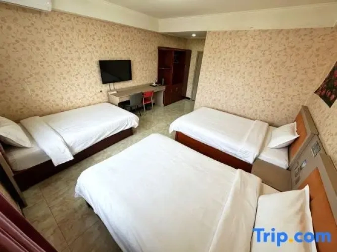 Deluxe Triple room