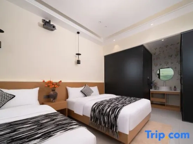 Standard Double room with view
