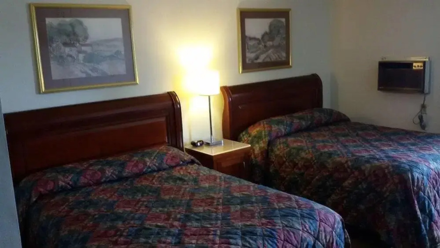Blue Top Motel