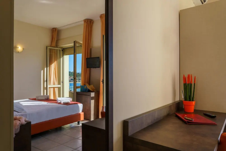 Hotel Tirreno