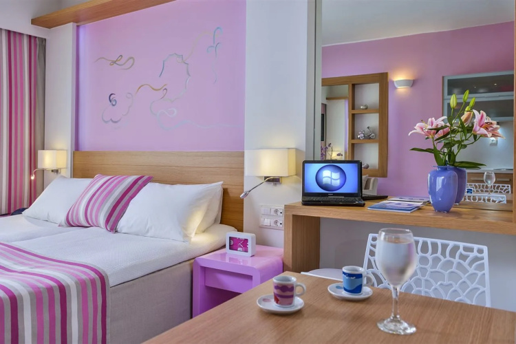 Ilios Beach Hotel Apartments