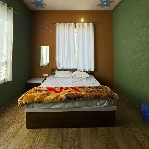 Hotel Raghukul