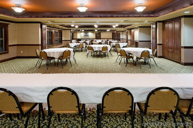 The Evergreen Hotel photo 18