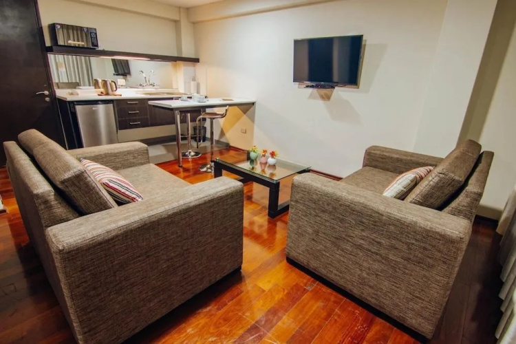 Group House Apart Hotel