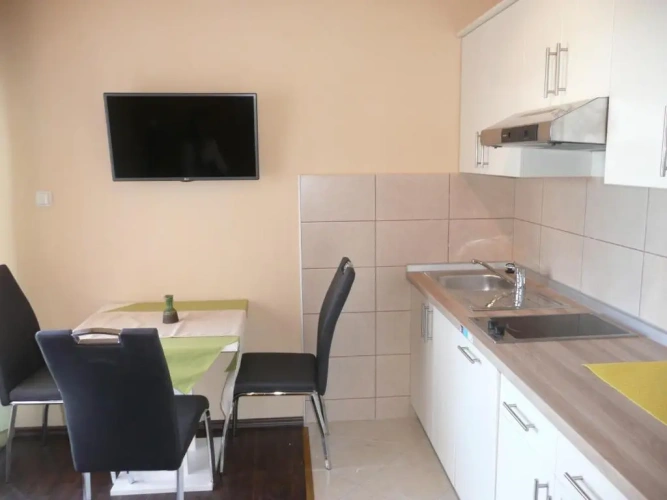 1 Bedroom Apartment with balcony and with sea view