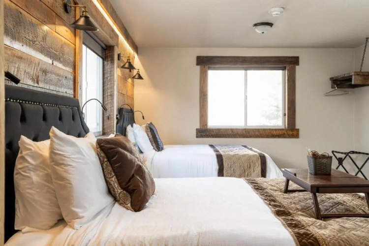 Double Suite