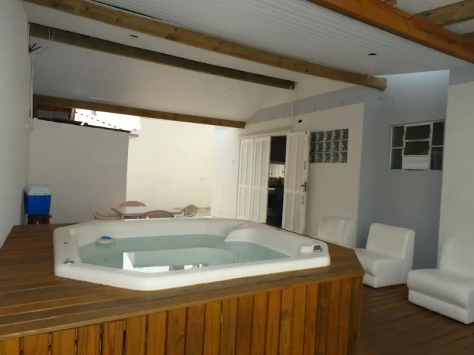 3 Bedrooms Cottage