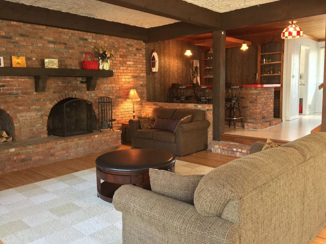 Chalet on Berry