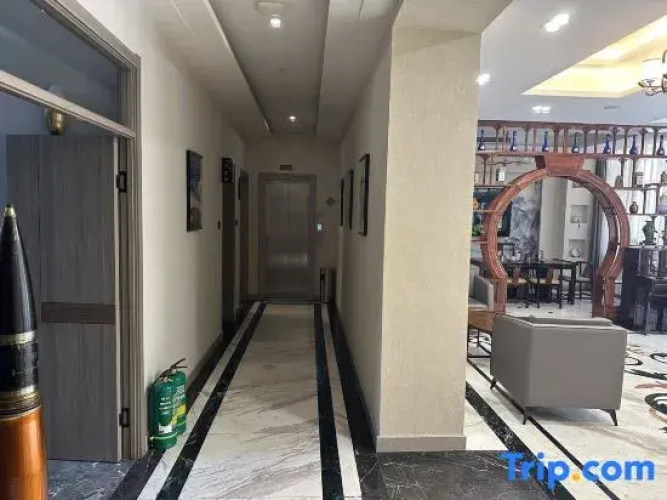 Zhuolan Hotel Harbin Central Street