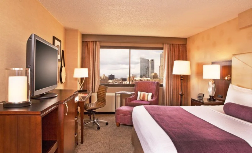 Crowne Plaza Hotel White Plains downtown