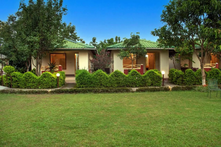 Bento Corbett Woods Resort