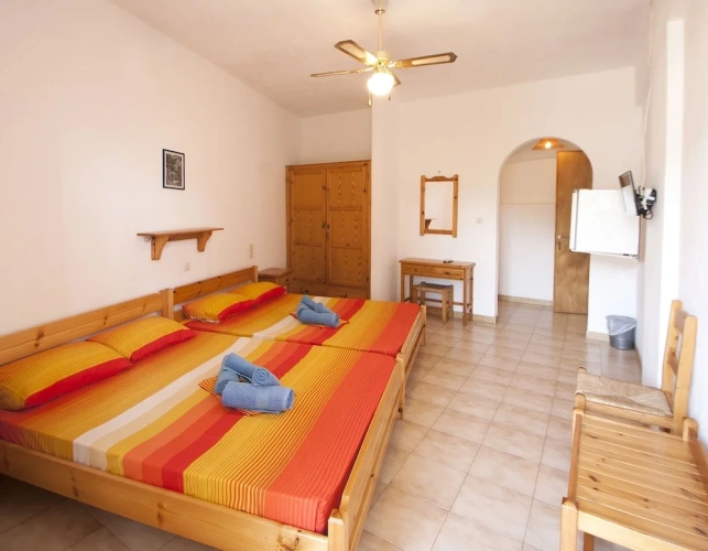 Standard Quadruple room with balcony and with city view