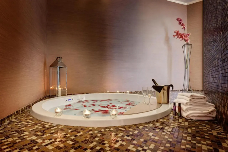 Hotel Dharma Luxury Hotel