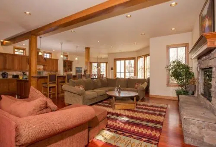 Drake Park Villa-On River-3BR/2.5B