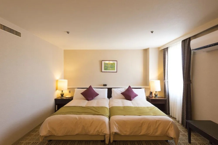 Sky Hotel Uozu