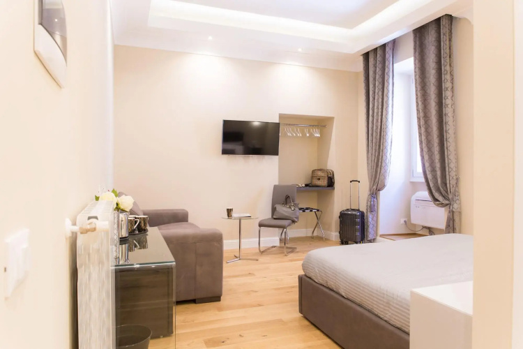 Nazionale Palace Suites