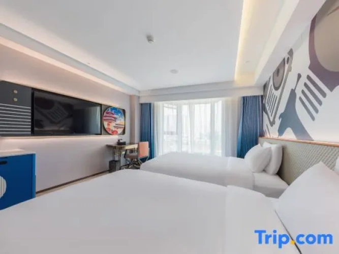 Standard Double room with view
