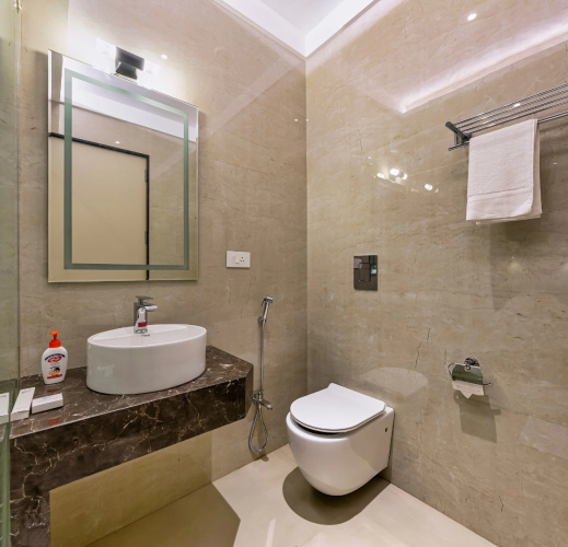 Grand Regal, Islampur