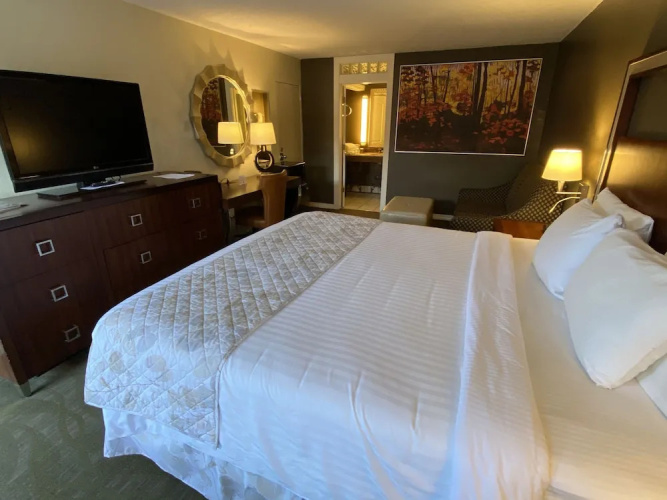Econo Lodge Bloomington