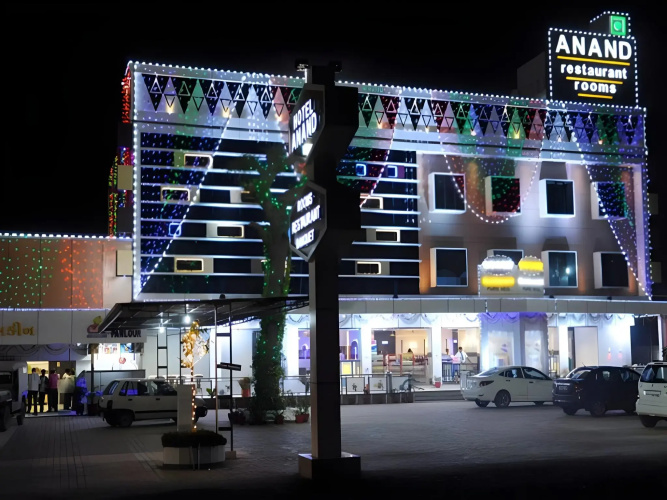 Hotel Anand