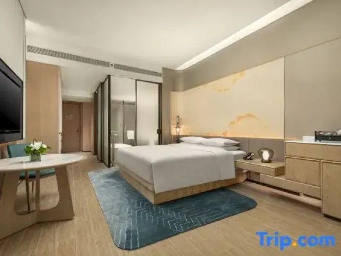 1 Bedroom Double Suite oceanfront