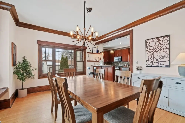 3 Bedrooms Cottage