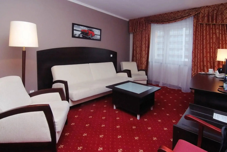Hotel & Restauracja San Remo