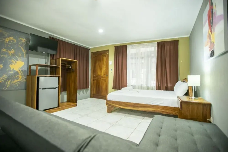 Standard Family room