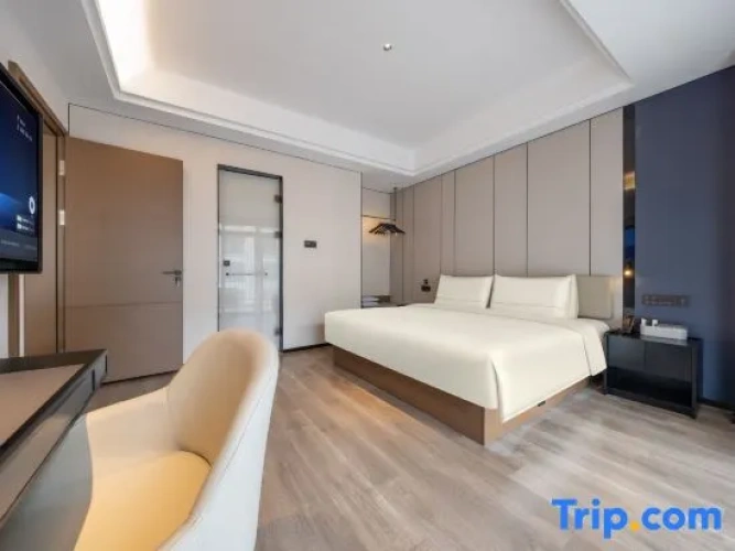 Deluxe Family Suite