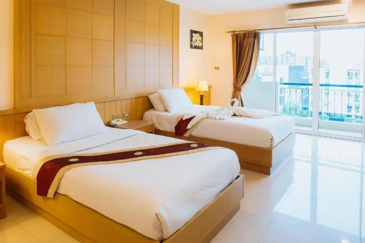 Superior Twin room
