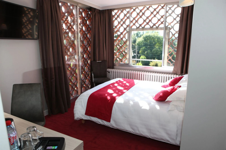 Hôtel Les Trois Roses, Grenoble Meylan