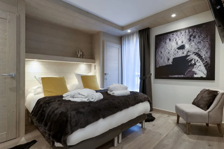 Le C Residence Apartment T4 Cabins A06