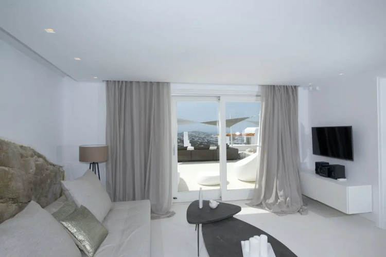 Amethyst Suite