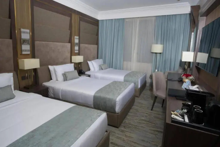 Dar Al Eiman Al Haram Hotel