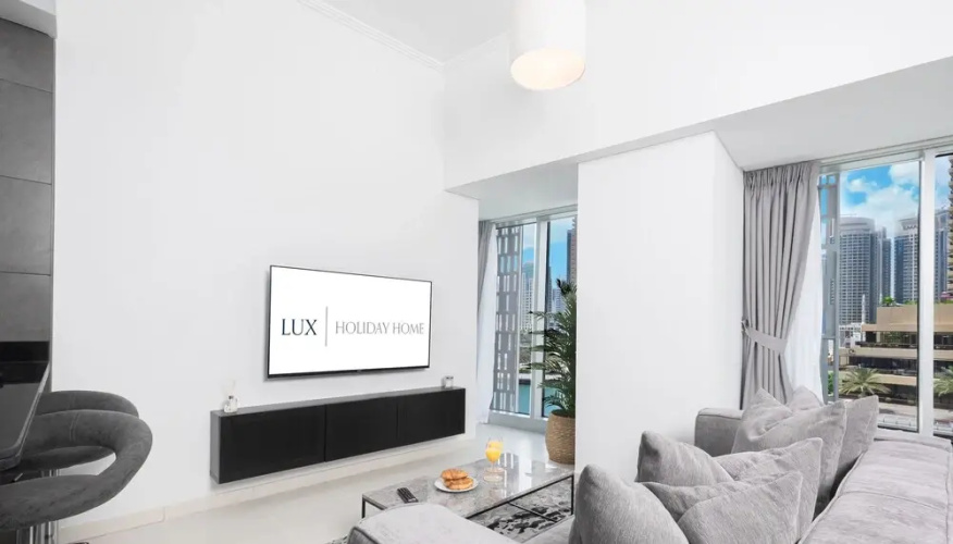 LUX The Cayan Superior Suite