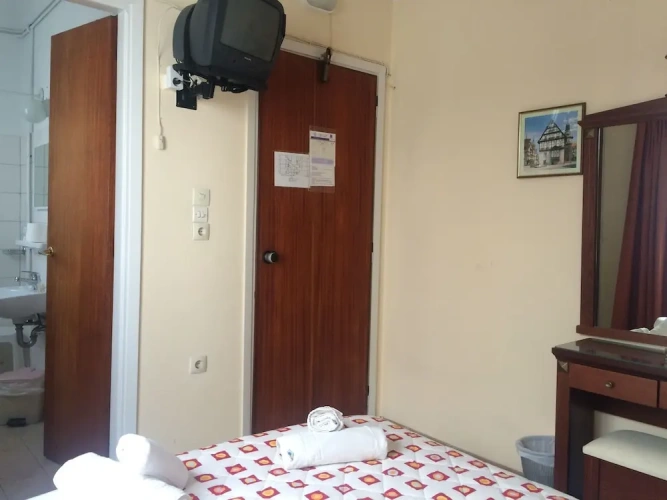 Economy room
