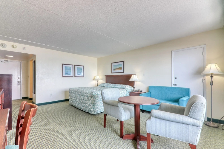 Blockade Runner Motor Inn