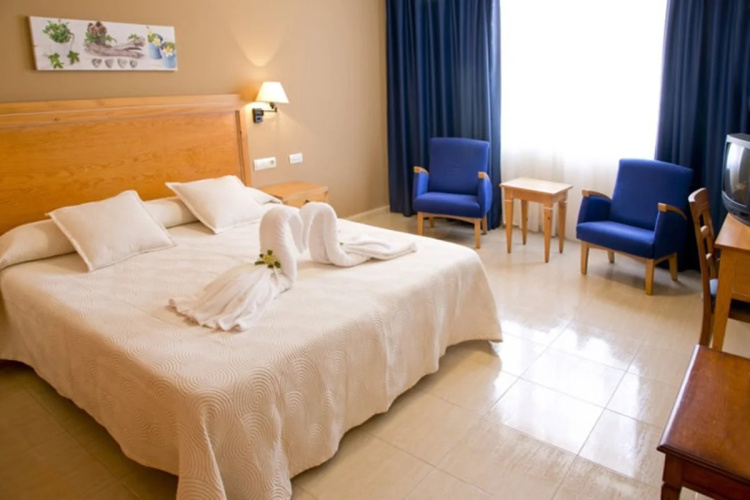 Aparthotel Pinosol