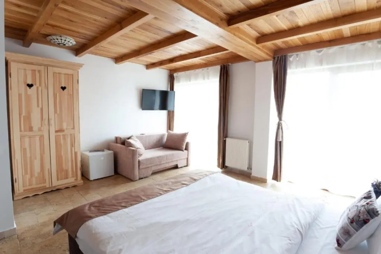 Casa Belcin
