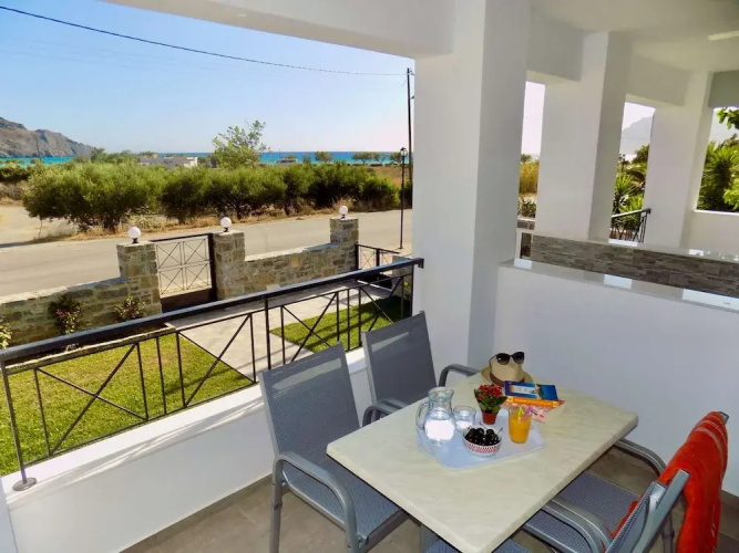 Eirini & Manolis Apartments