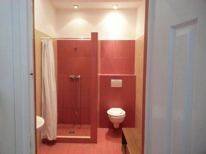 Caterina Hostel and Guesthouse